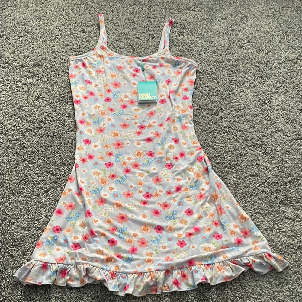 Women’s posh peanut dress size small NWT